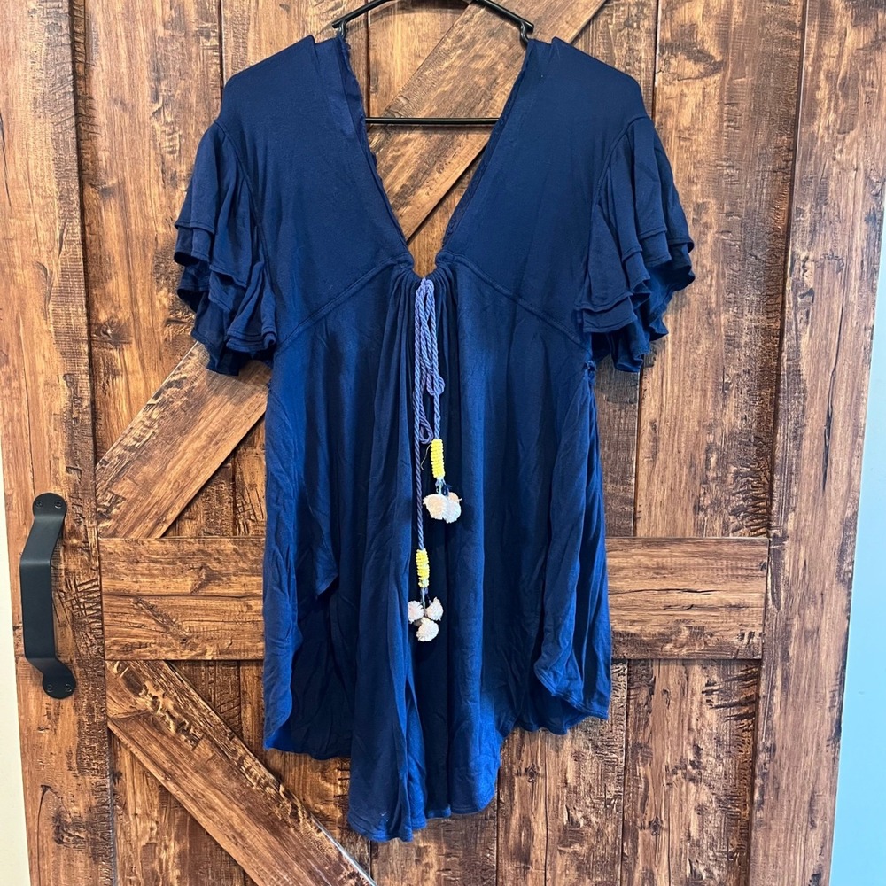 Free People Nueva Fiesta Tunic Top Navy Blue Embroidered boho bohemian med - Picture 6 of 8